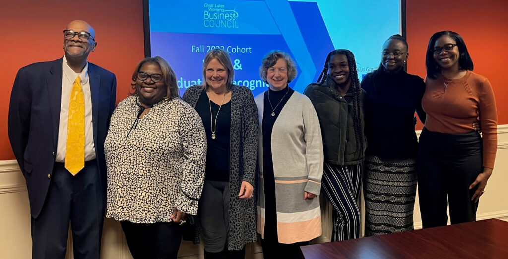 BGP Fall 2022 Cohort Pitch Winners (From left to right): Lawrence Jackson, BGP; and Lori Wesby (Pitch Timer); Judge Tiffany Klingensmith (3) Pitch Winners: Carol Kirkland AVE Solutions (4) and Kayla Crawford of Knotless Kay (5) Judges Lola Arѐ (6) and Lynn Garrison (7).